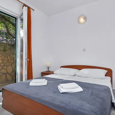 Guest house Nikola Zastrazisce