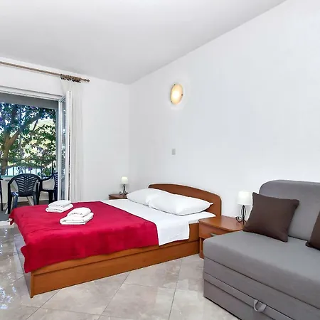 Nikola Guest house Zastrazisce