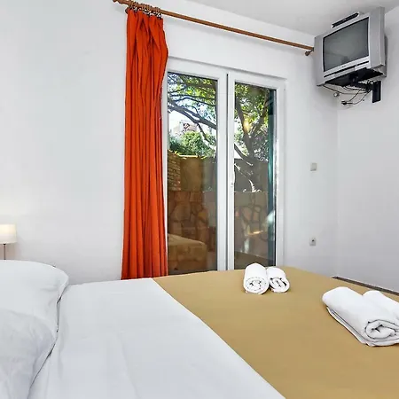 Guest house Nikola Zastrazisce