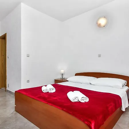 Nikola Guest house Zastrazisce